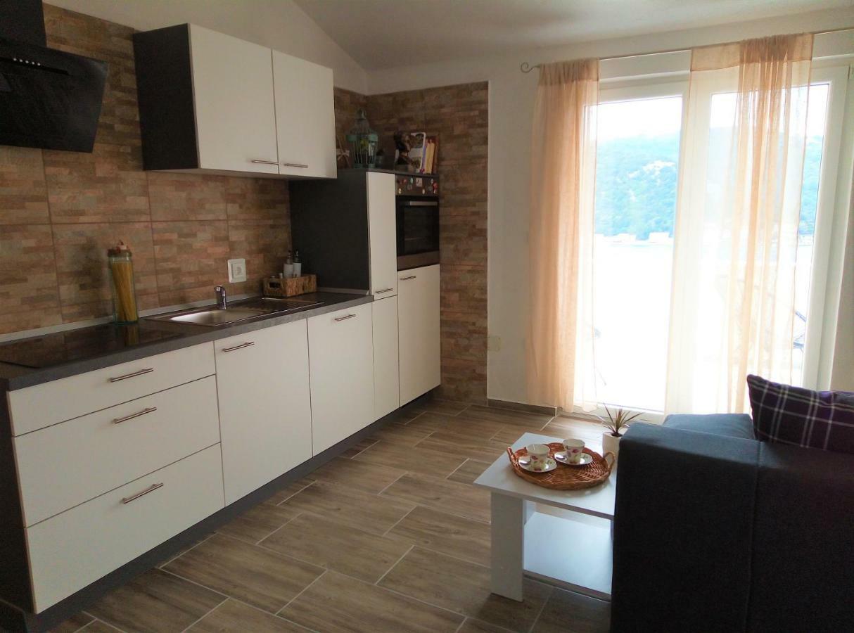 Apartments Kurelja Lastovo 外观 照片